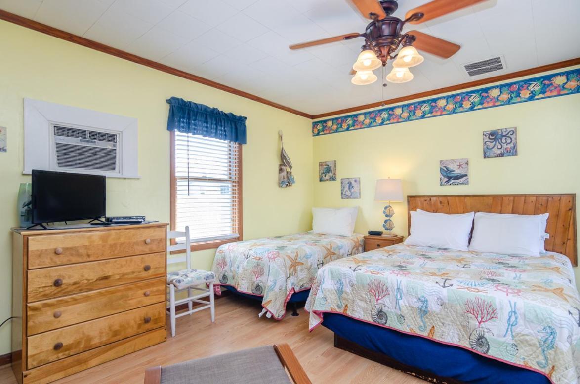 The Pelican Hidden Treasure Inn Room 2 By Bryant Real Estate Kure Beach Ngoại thất bức ảnh